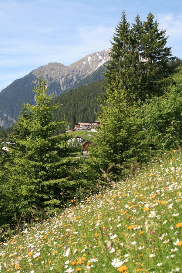 Gasthof Bergblick Berwang Eksteriør billede